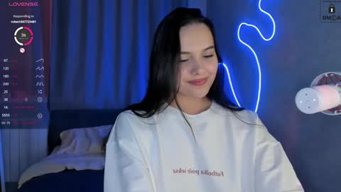 Mia online show from 01.17.25
