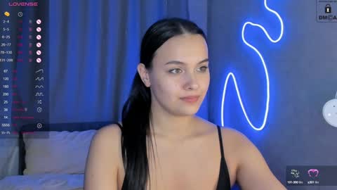 Mia online show from 01.23.25