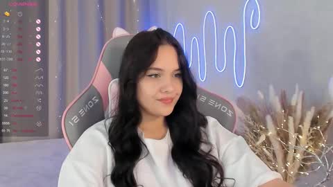 Mia online show from 02.18.25