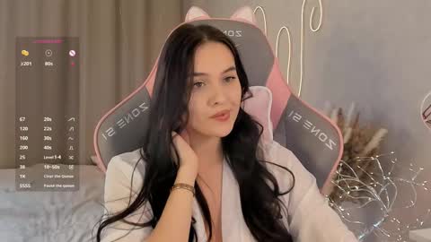 Mia online show from 03.08.25