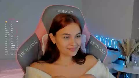 Mia online show from 09.10.25