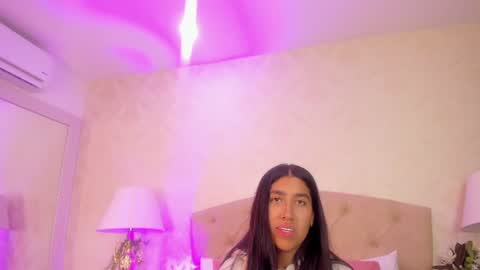 mia montess online show from 07.23.26