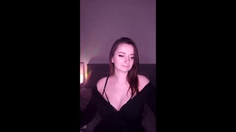 Mia online show from 01.09.26