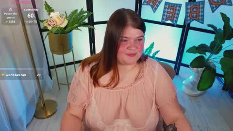 Sweet Mia online show from 09.19.25