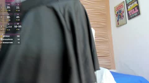 Snapshot of mia_pineda chatting on 01.18.26 Mariana online show from 01.18.26