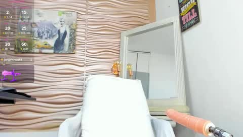 Snapshot of mia_pineda chatting on 02.06.26 Mariana online show from 02.06.26