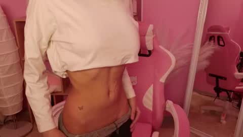 Mia online show from 02.02.26