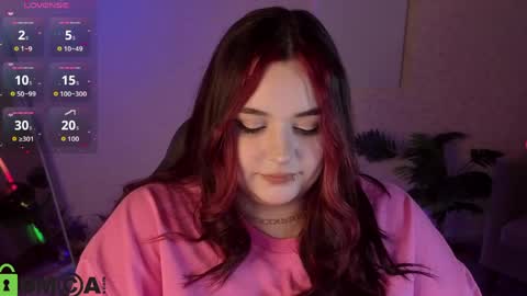 Mia online show from 04.10.26