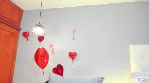 Snapshot of mia_rissi chatting on 03.01.25 Mia online show from 03.01.25