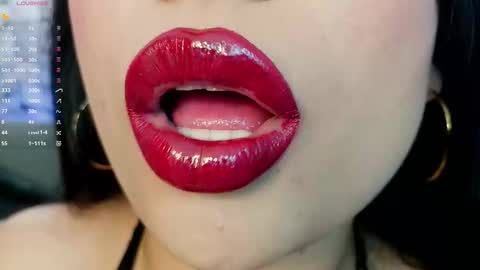 Mia online show from 12.01.25