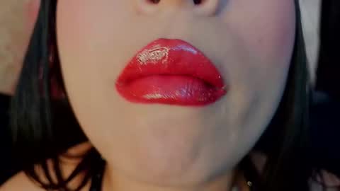 Mia online show from 01.08.26