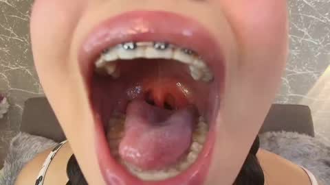 Snapshot of mia_roux13 chatting on 02.28.25 Mia Roux online show from 02.28.25