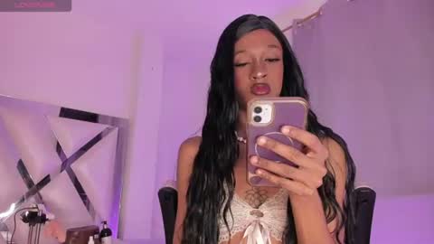 Snapshot of mia_royal chatting on 07.19.26 mia_royal online show from 07.19.26