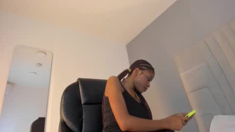 mia_smith_x online show from 03.11.25