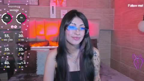 Snapshot of mia_smoke_ chatting on 07.14.26 Mia online show from 07.14.26