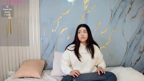 MIA  SUN  online show from 10.22.25