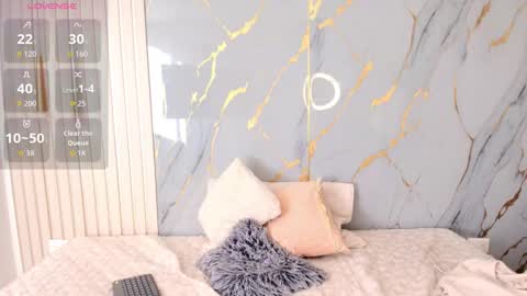 MIA  SUN  online show from 10.24.25