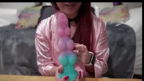 Mia online show from 01.16.26