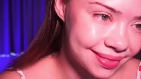 Snapshot of mia_vixen_ chatting on 09.26.25 VixenMia online show from 09.26.25