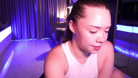 Snapshot of mia_vixen_ chatting on 09.30.25 VixenMia online show from 09.30.25