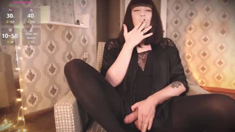 Snapshot of mia_wallase chatting on 02.25.25 mia_wallase online show from 02.25.25