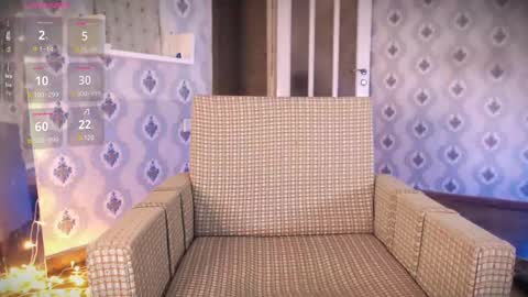 Snapshot of mia_wallase chatting on 03.10.25 mia_wallase online show from 03.10.25