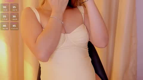 Mia White  online show from 02.23.26