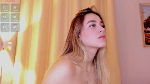 Mia White  online show from 03.09.26