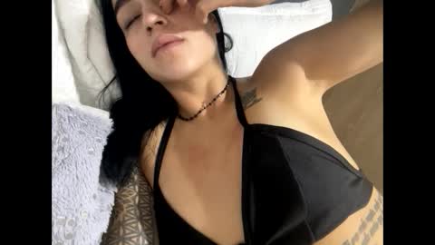 IG  isabelvp185 online show from 10.01.25