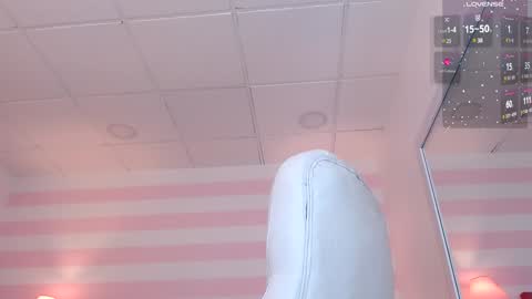 Snapshot of miaa_gh1 chatting on 01.21.25 Mia online show from 01.21.25