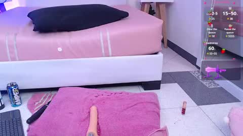 Snapshot of miaa_gh1 chatting on 02.02.25 Mia online show from 02.02.25