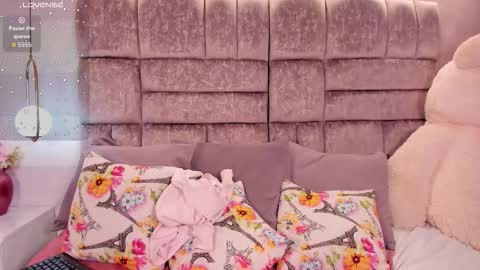 Snapshot of miaa_quinn chatting on 03.04.26 miaa_quinn online show from 03.04.26