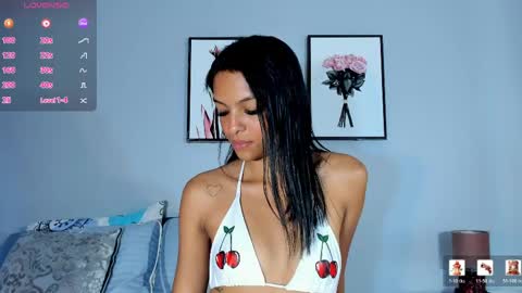 Snapshot of miaa_z chatting on 05.14.26 Miaa online show from 05.14.26