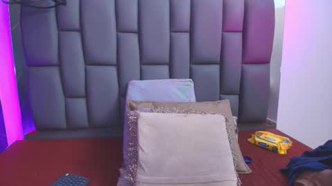 Mia online show from 01.06.26