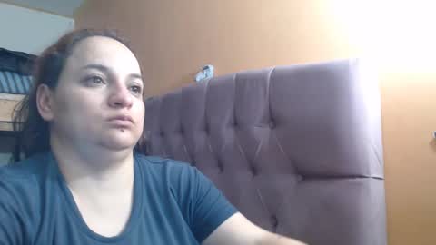 Snapshot of miaabrownn chatting on 12.26.24 MIA online show from 12.26.24