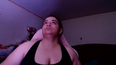 Snapshot of miaabrownn chatting on 06.29.26 MIA online show from 06.29.26