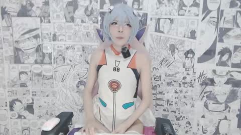 Mia online show from 09.20.25