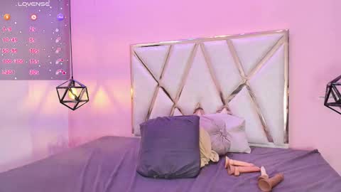 MiaaWestt online show from 02.24.26