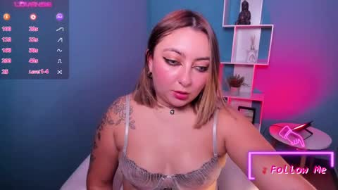 Snapshot of miaawild chatting on 01.31.25 Andrea online show from 01.31.25