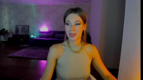 Mia online show from 06.24.26