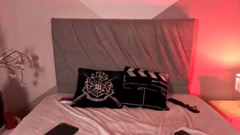 Snapshot of miablack_k chatting on 10.10.25 miablack_k online show from 10.10.25