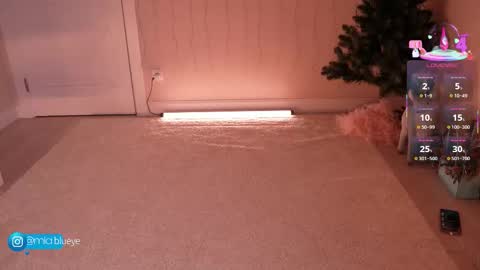 miablueye online show from 02.01.26