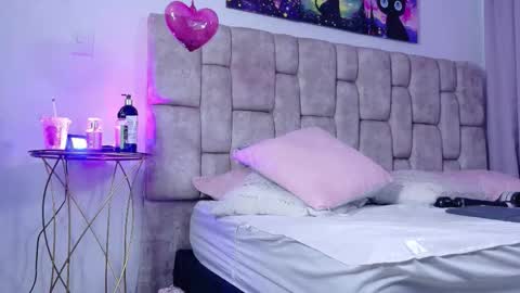 Snapshot of miablumm_ chatting on 02.24.26 miablumm_ online show from 02.24.26