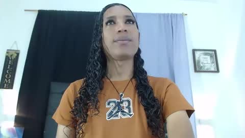 MiaCoock online show from 11.06.25