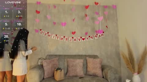 Snapshot of miacoopersx chatting on 02.14.25 miacooper online show from 02.14.25