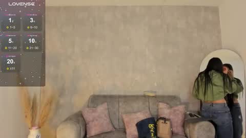 Snapshot of miacoopersx chatting on 03.05.25 miacooper online show from 03.05.25