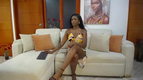 Snapshot of miaderail chatting on 06.12.26 Sofi online show from 06.12.26