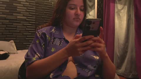 Mia online show from 06.06.26