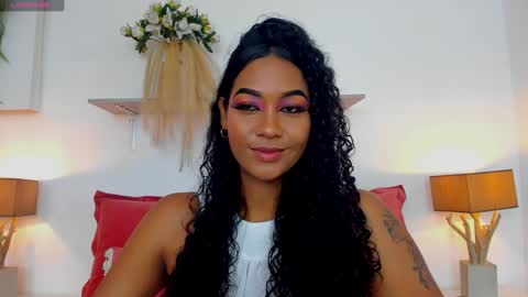 Call me Mia online show from 01.30.25