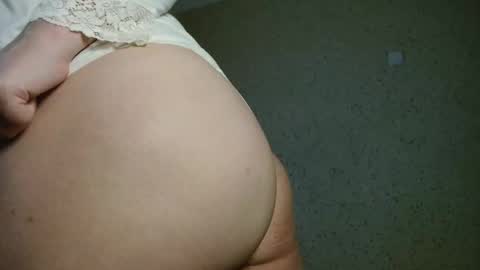 MiaFoxisJa online show from 03.28.26